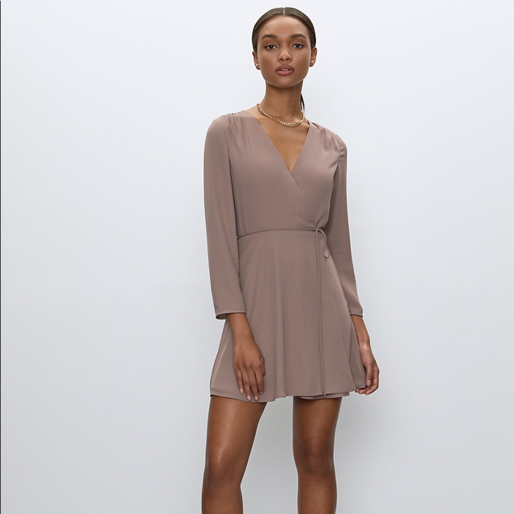 Aritzia 3/4 Sleeve Dress